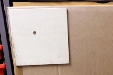 5) Be aware the screws on the bottom of the box could scratch a precious tabletop�