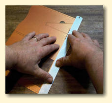 Flatten the edge with the ruler